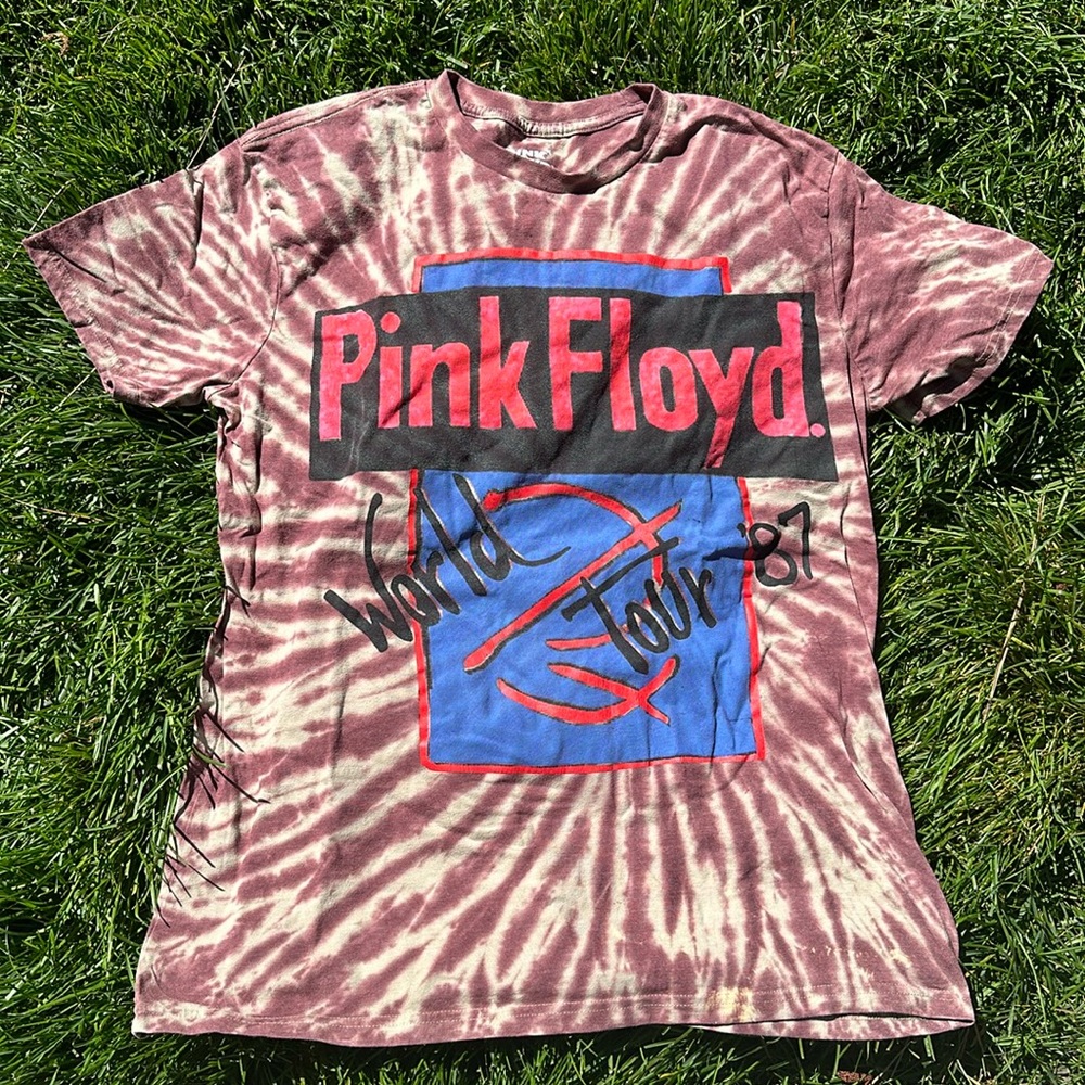 Pink Floyd licensed Pink Floyd world tour 87 tie-dye T-shirt